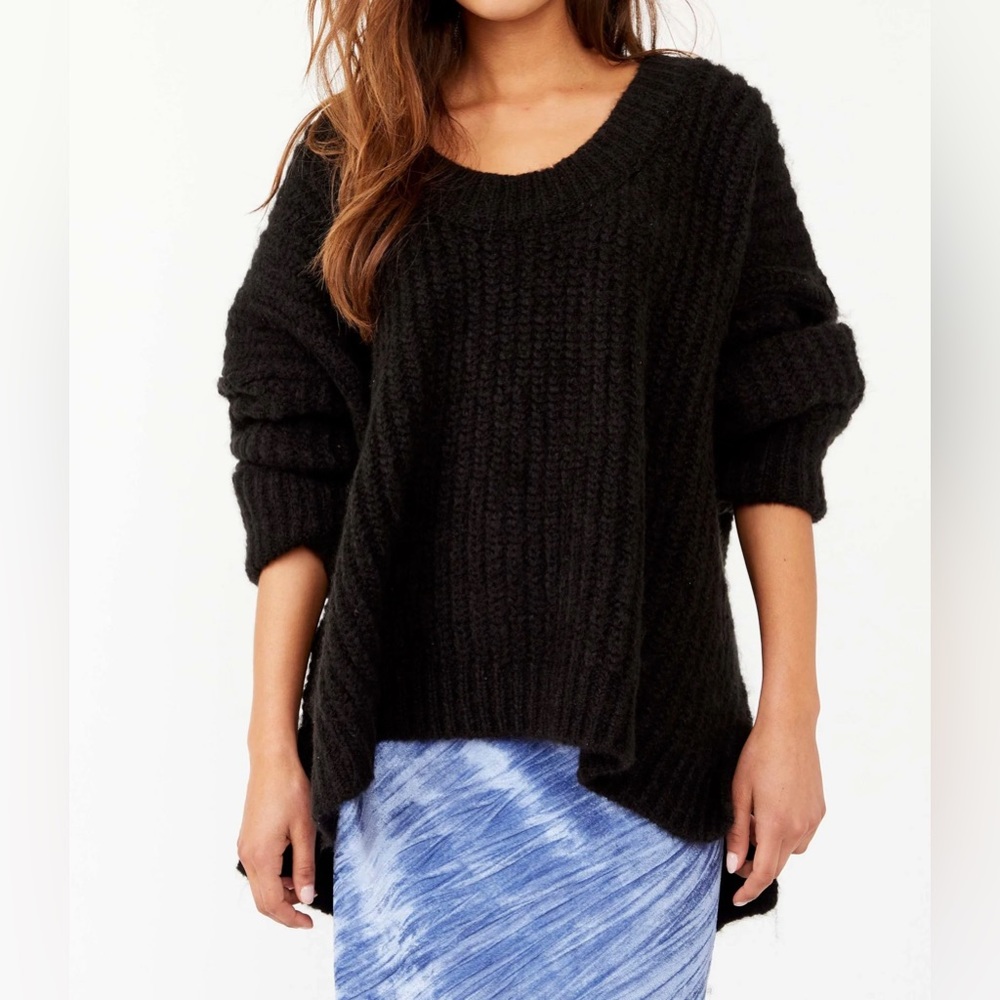 Free People Blue Bell Cozy oversized cable knit sweater size small
